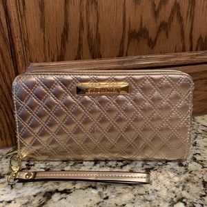 Steve Madden gold wristlet